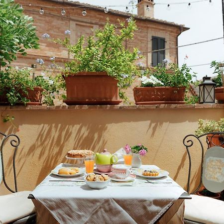 B&B La Finestra Sul Campanile Montecosaro (Marche) Exterior foto